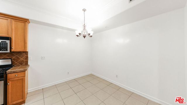 2335 BENTLEY Avenue 201, Los Angeles, CA 90064