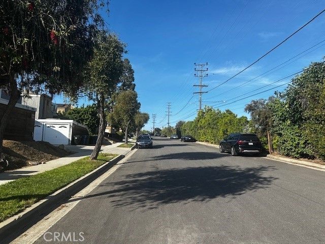 5519 S La Cienega, Los Angeles, CA 90056