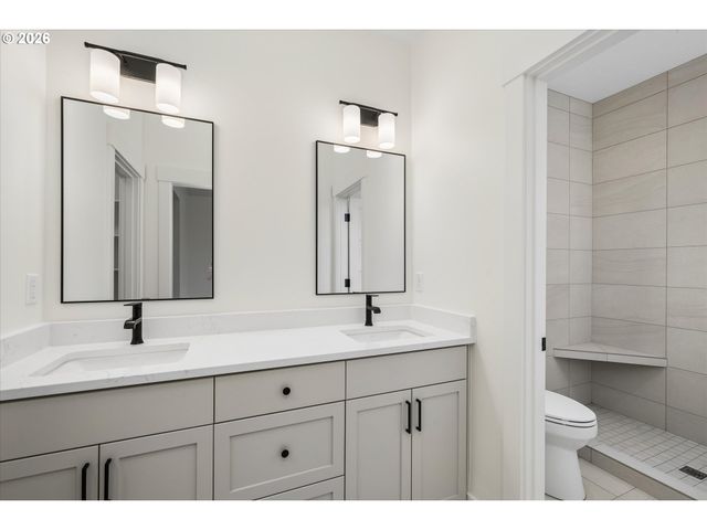 89 CHURCHVIEW Dr, Eugene, OR 97408
