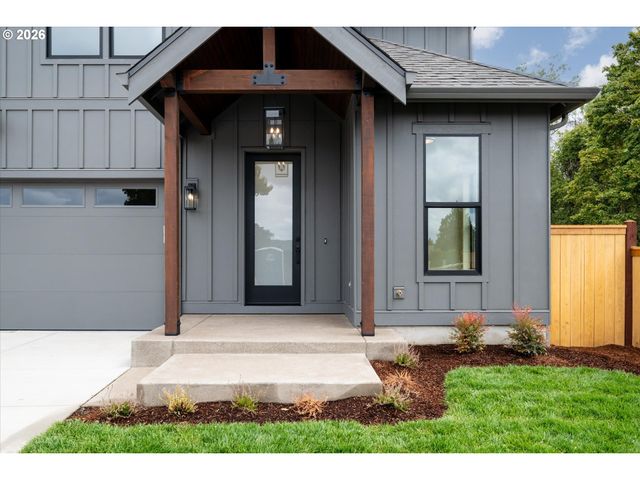 89 CHURCHVIEW Dr, Eugene, OR 97408