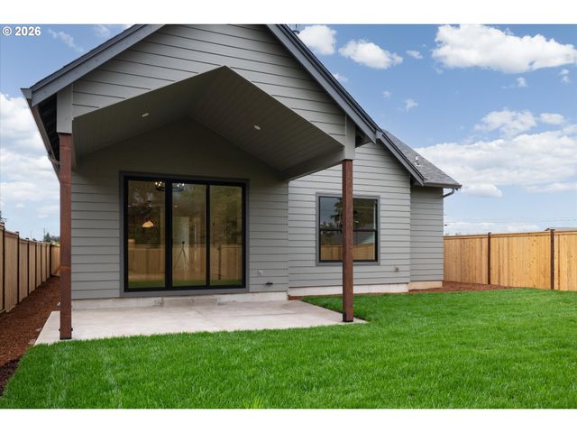 89 CHURCHVIEW Dr, Eugene, OR 97408