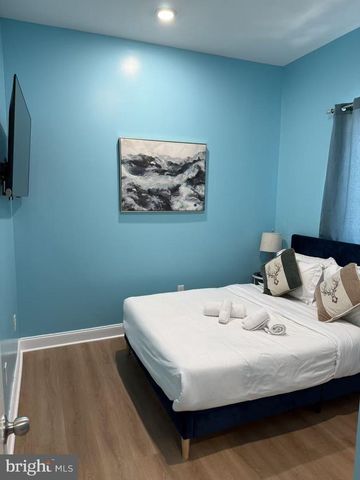 1607 RIDGE AVE, Philadelphia, PA 19130