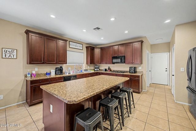 28929 N Calcite Way, San Tan Valley, AZ 85143