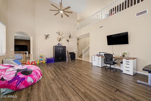 28929 N Calcite Way, San Tan Valley, AZ 85143