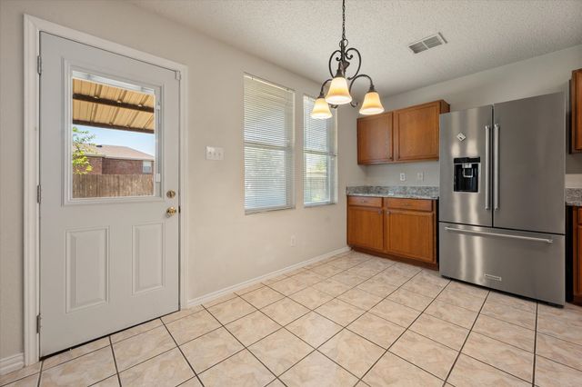 2139 Hacienda Court, Grand Prairie, TX 75052