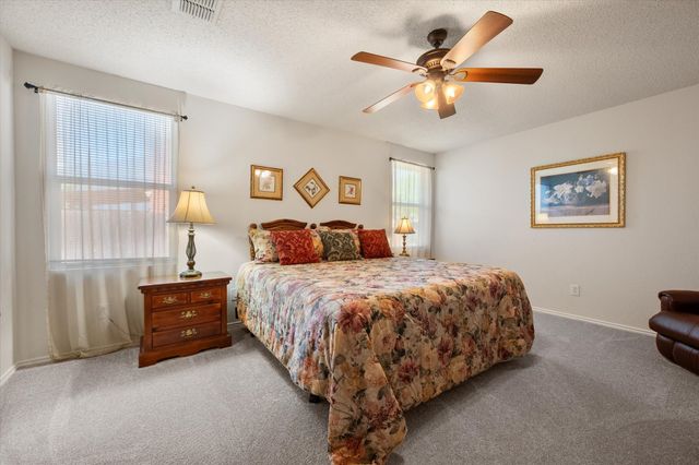 2139 Hacienda Court, Grand Prairie, TX 75052