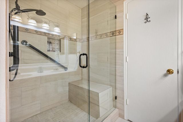 2139 Hacienda Court, Grand Prairie, TX 75052