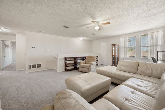 2139 Hacienda Court, Grand Prairie, TX 75052