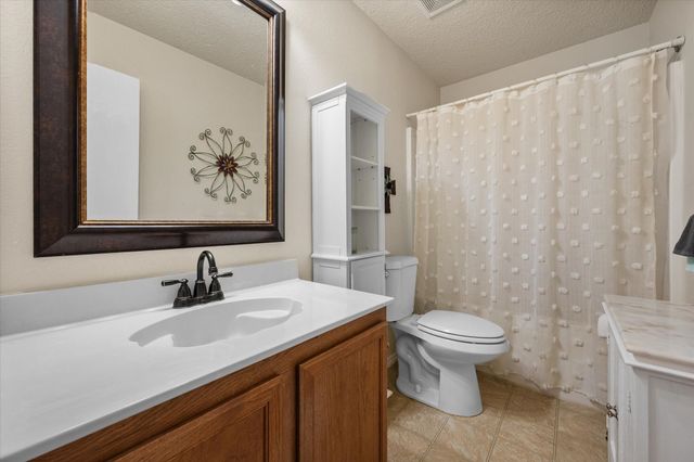 2139 Hacienda Court, Grand Prairie, TX 75052