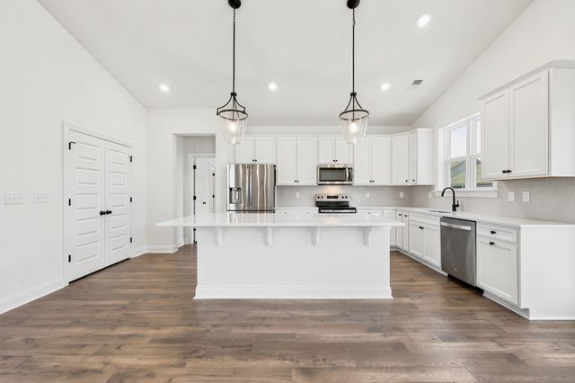 905 Inlet Keys St., Murrells Inlet, SC 29576