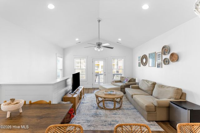 1511 Snapper Lane Unit 2, Carolina Beach, NC 28428