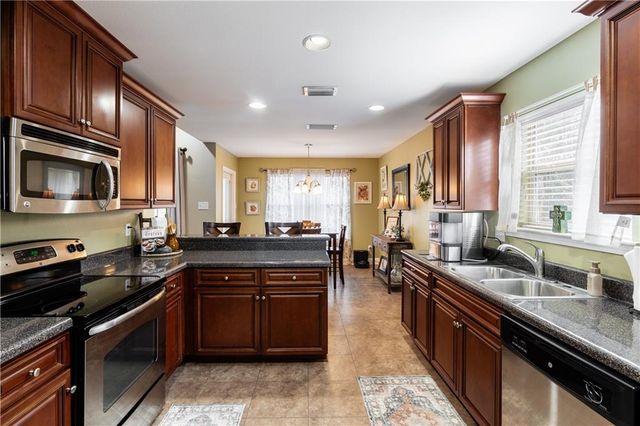 7942 Beretta Drive, Theodore, AL 36582