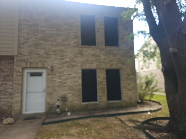 1063 Birnham Woods Boulevard, Pasadena, TX 77503