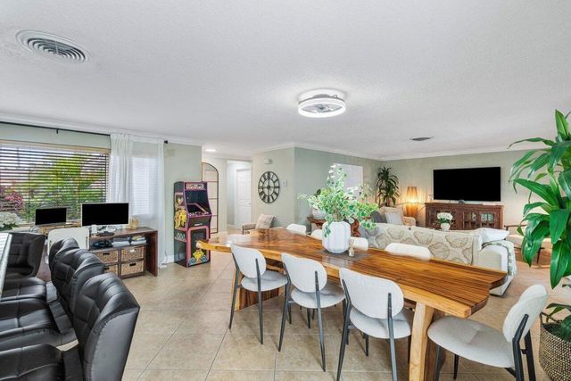 401 SE 14th Avenue, Pompano Beach, FL 33060