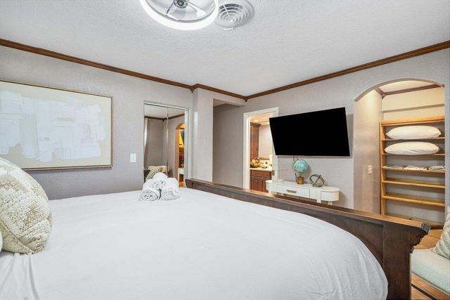 401 SE 14th Avenue, Pompano Beach, FL 33060