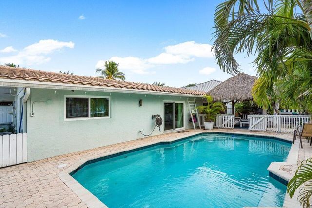 401 SE 14th Avenue, Pompano Beach, FL 33060