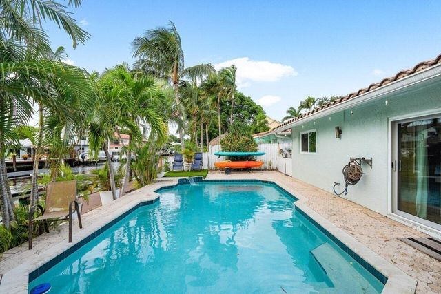 401 SE 14th Avenue, Pompano Beach, FL 33060