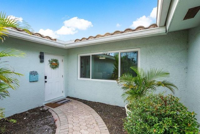 401 SE 14th Avenue, Pompano Beach, FL 33060