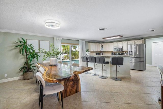 401 SE 14th Avenue, Pompano Beach, FL 33060