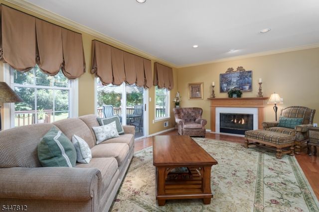 4 Muirhead Ct, Montgomery Twp., NJ 08502