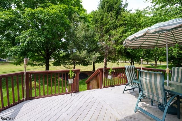 4 Muirhead Ct, Montgomery Twp., NJ 08502