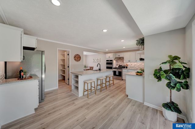 2306 S 72nd Street, Lincoln, NE 68506