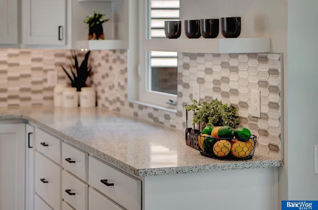 2306 S 72nd Street, Lincoln, NE 68506