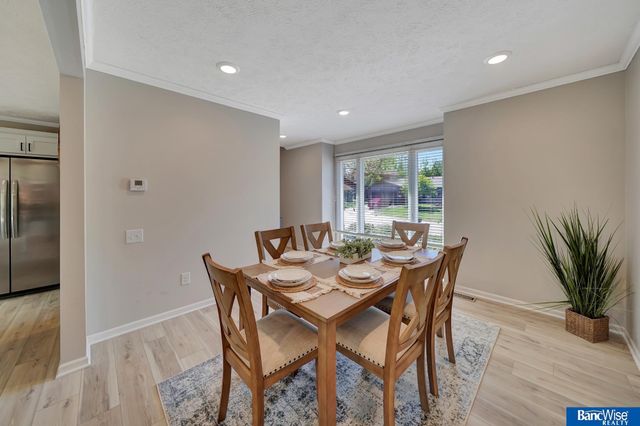 2306 S 72nd Street, Lincoln, NE 68506