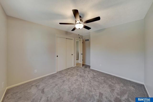 2306 S 72nd Street, Lincoln, NE 68506