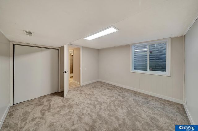 2306 S 72nd Street, Lincoln, NE 68506