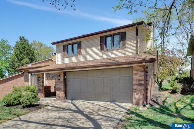 2306 S 72nd Street, Lincoln, NE 68506