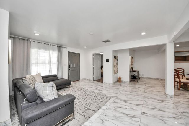 220 Styers Street, Houston, TX 77022