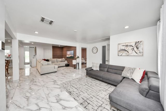 220 Styers Street, Houston, TX 77022
