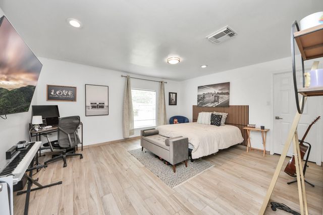 220 Styers Street, Houston, TX 77022
