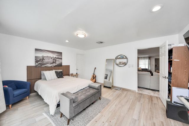 220 Styers Street, Houston, TX 77022