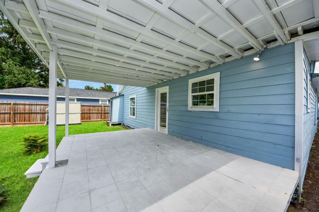 220 Styers Street, Houston, TX 77022