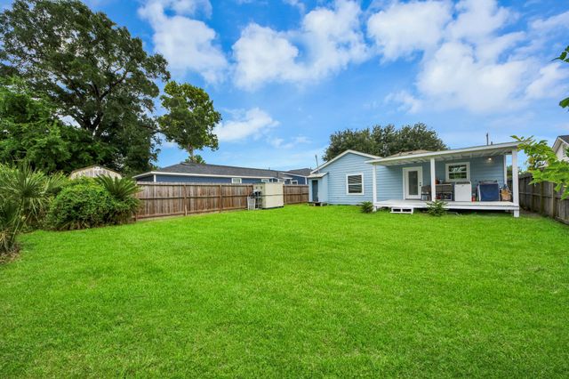 220 Styers Street, Houston, TX 77022