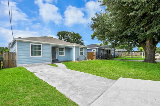 220 Styers Street, Houston, TX 77022