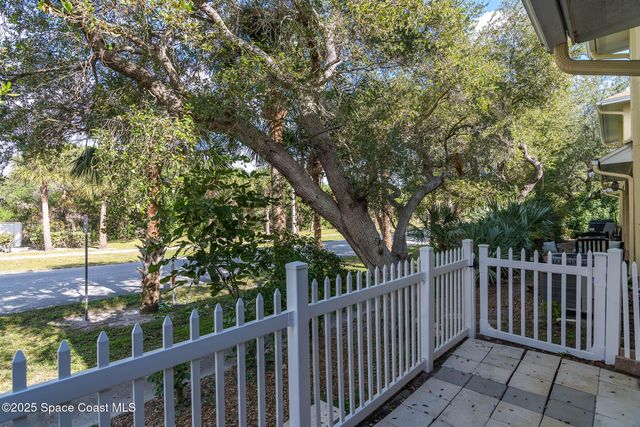 208 Tin Roof Avenue, Cape Canaveral, FL 32920