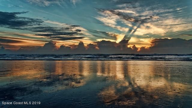 208 Tin Roof Avenue, Cape Canaveral, FL 32920