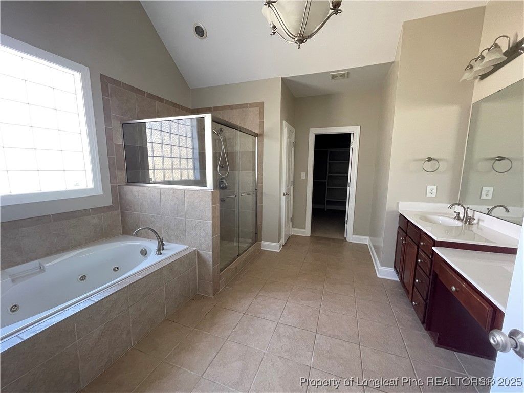 228 Stoneleigh Drive, Fayetteville, NC 28311 — photo 12