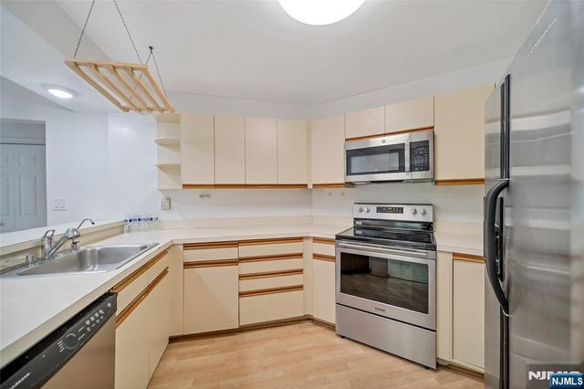 1449 Teresa Drive, Fort Lee, NJ 07024