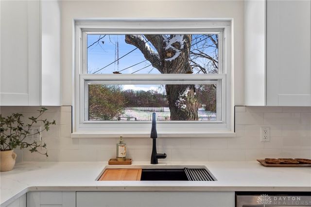 5456 Grantland Drive, Dayton, OH 45429