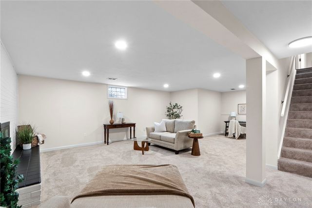 5456 Grantland Drive, Dayton, OH 45429