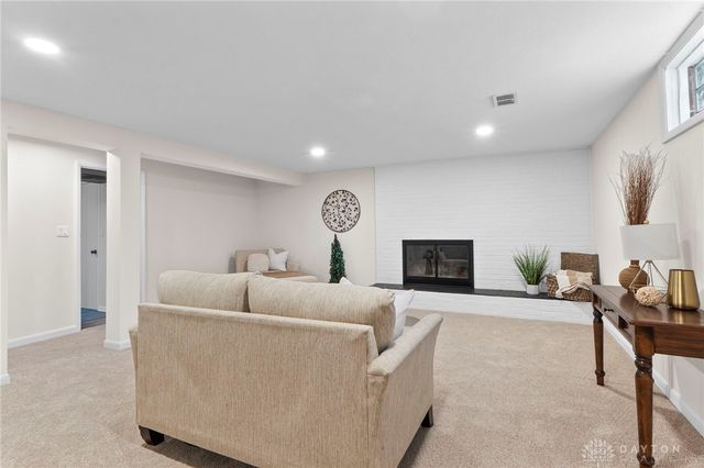 5456 Grantland Drive, Dayton, OH 45429