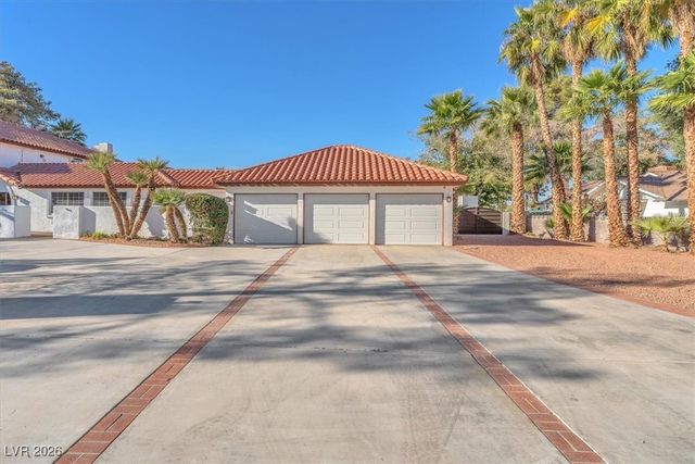 2868 Vista Del Sol Avenue, Las Vegas, NV 89120