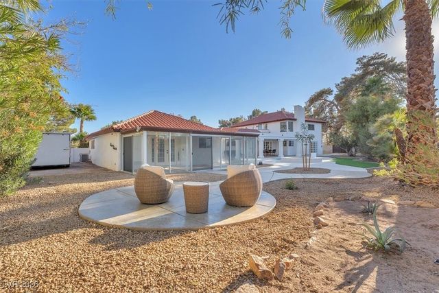 2868 Vista Del Sol Avenue, Las Vegas, NV 89120