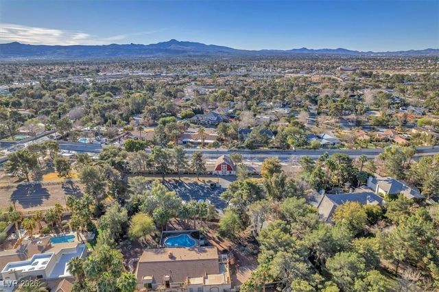 2868 Vista Del Sol Avenue, Las Vegas, NV 89120