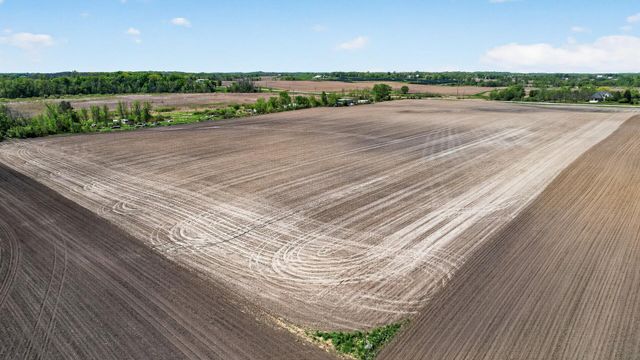 8200 County Rd 19, Corcoran, MN 55340