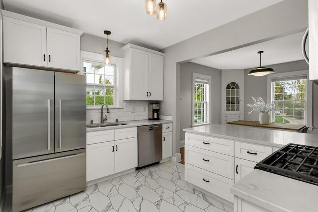 5042 3rd Avenue S, Minneapolis, MN 55419